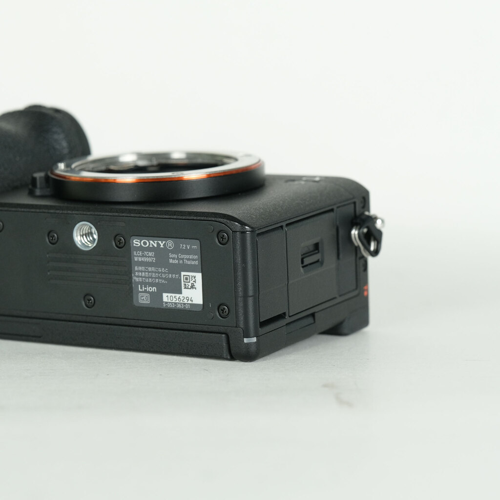 SONY α7C II（ILCE-7CM2）の出品 | ONE SCENE（ワンシーン）