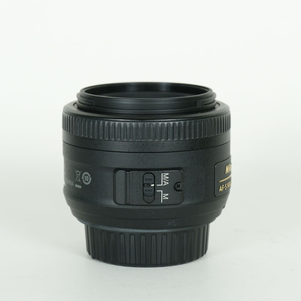 Nikon AF-S DX NIKKOR 35mm f/1.8G