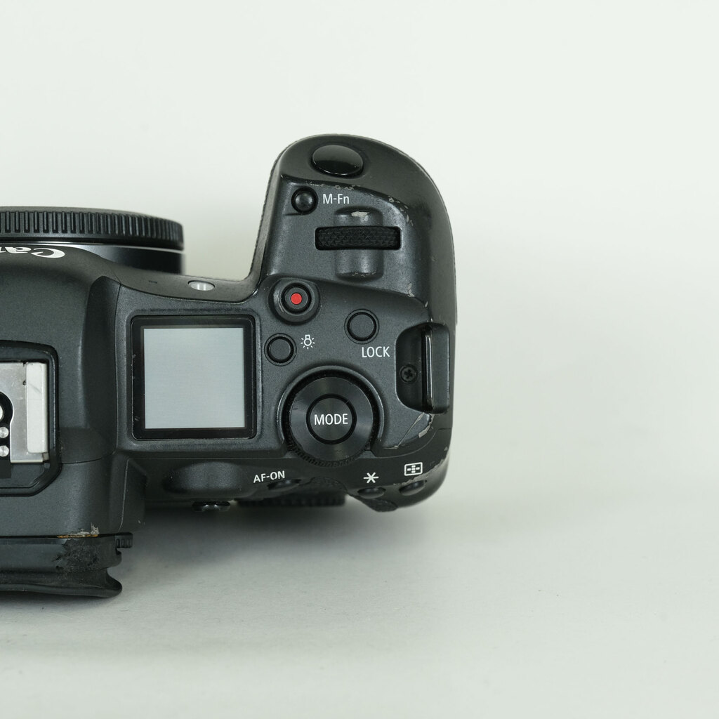 Canon EOS R5 Canon EOS R5