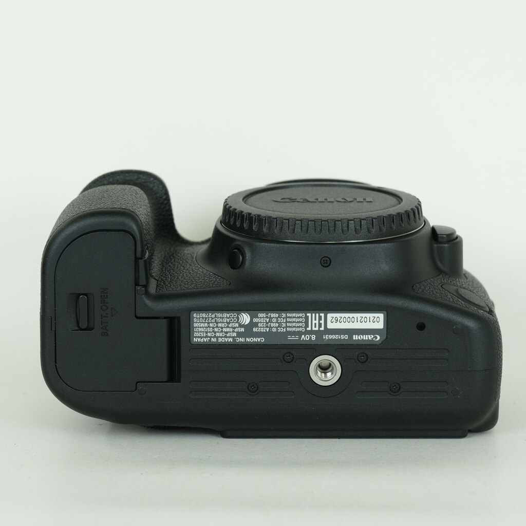 Canon EOS 6D Mark II Canon EOS 6D Mark II