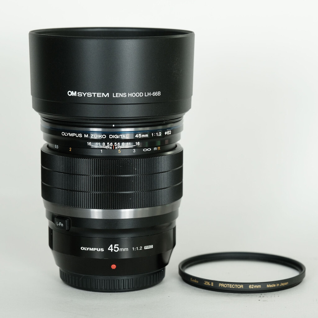 OLYMPUS M.ZUIKO DIGITAL ED 45mm F1.2 PRO