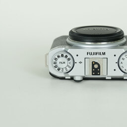 FUJIFILM X-M5 FUJIFILM X-M5
