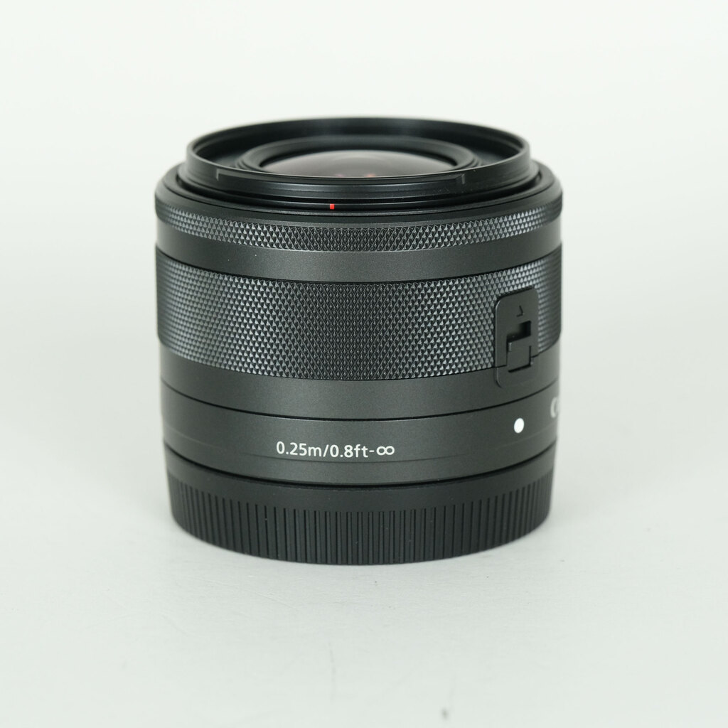 Canon EF-M15-45mm F3.5-6.3 IS STM [�O���t�@�C�g]