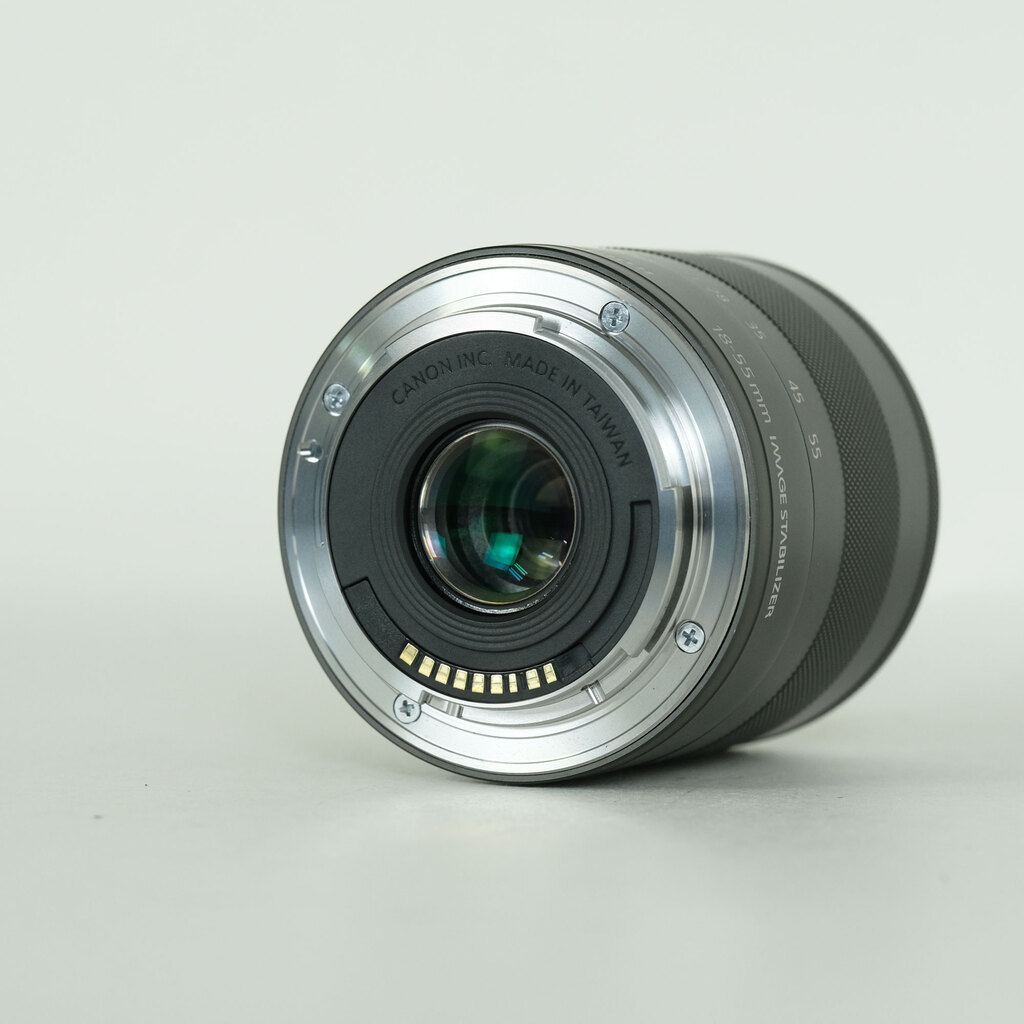 Canon EF-M18-55mm F3.5-5.6 IS STM