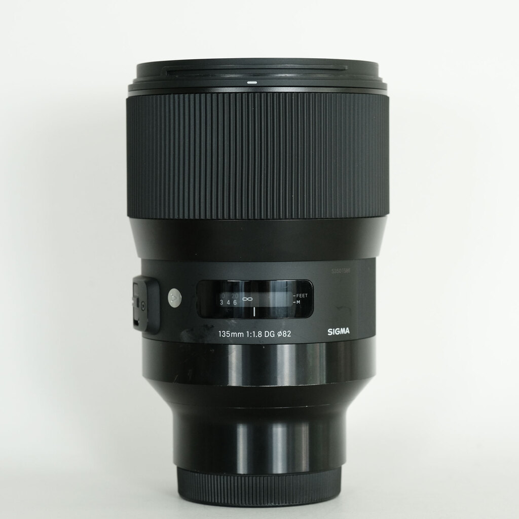 SIGMA Art 135mm F1.8 DG HSM  (ソニーE用)