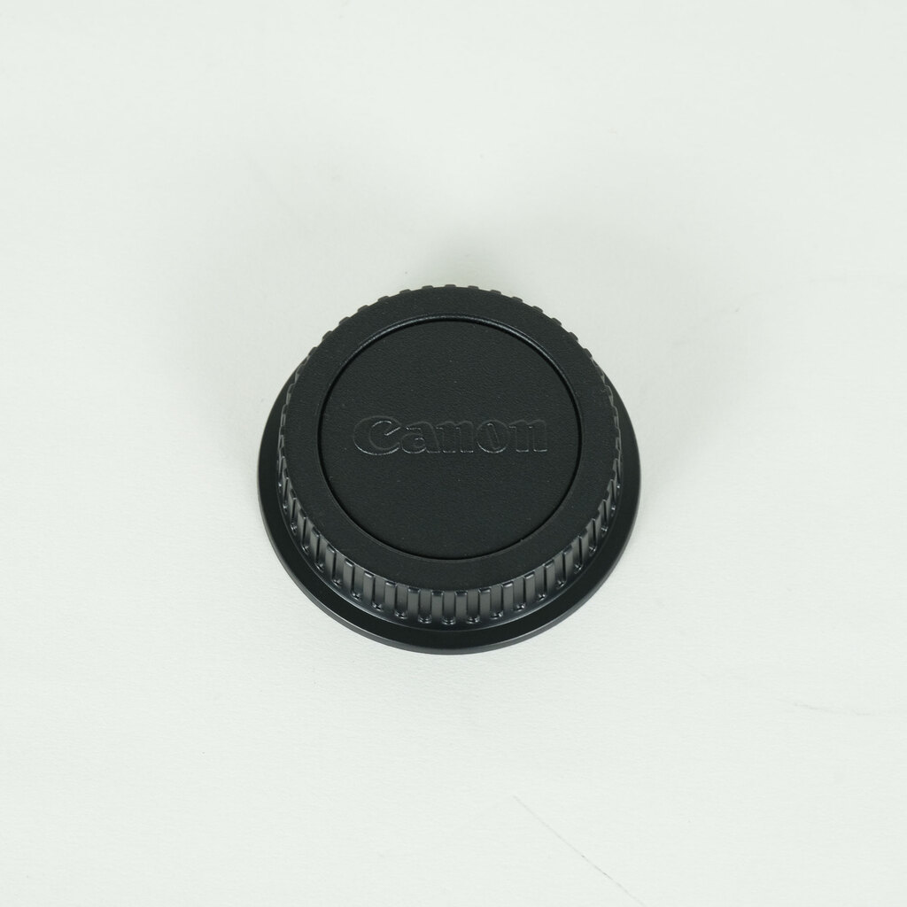 Canon EF-S18-55mm F4-5.6 IS STM Canon EF-S18-55mm F4-5.6 IS STM