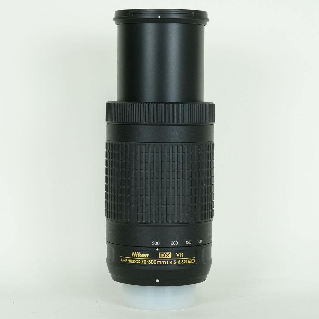 Nikon AF-P DX NIKKOR 70-300mm f/4.5-6.3G ED VR Nikon AF-P DX NIKKOR 70-300mm f/4.5-6.3G ED VR