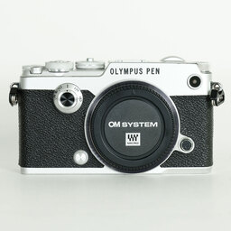 OLYMPUS PEN-F