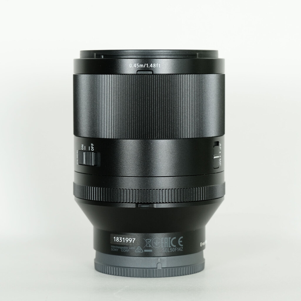 SONY Planar T* FE 50mm F1.4 ZA SEL50F14Z