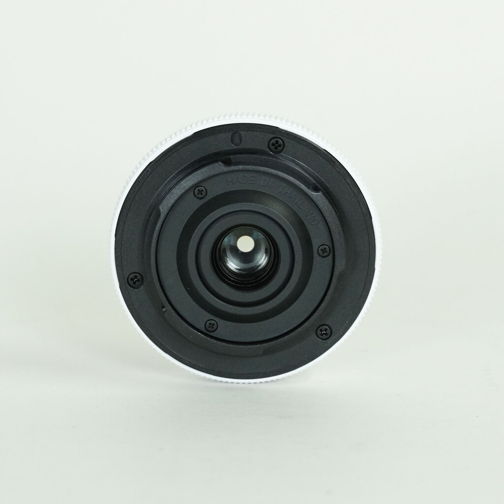 OLYMPUS フィッシュアイボディキャップレンズ(9mm F8.0 FISHEYE) BCL-0980 ホワイト OLYMPUS フィッシュアイボディキャップレンズ(9mm F8.0 FISHEYE) BCL-0980 ホワイト