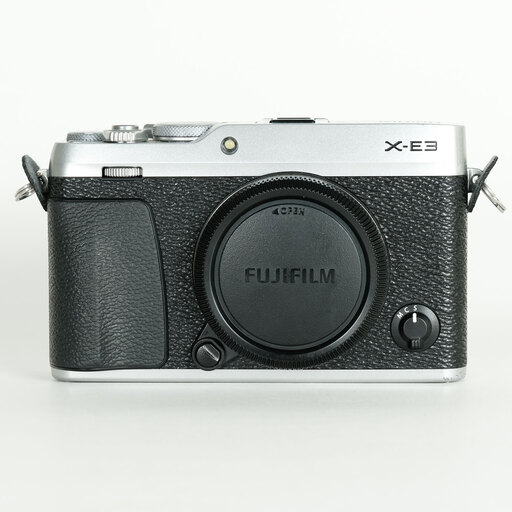 FUJIFILM X-E3