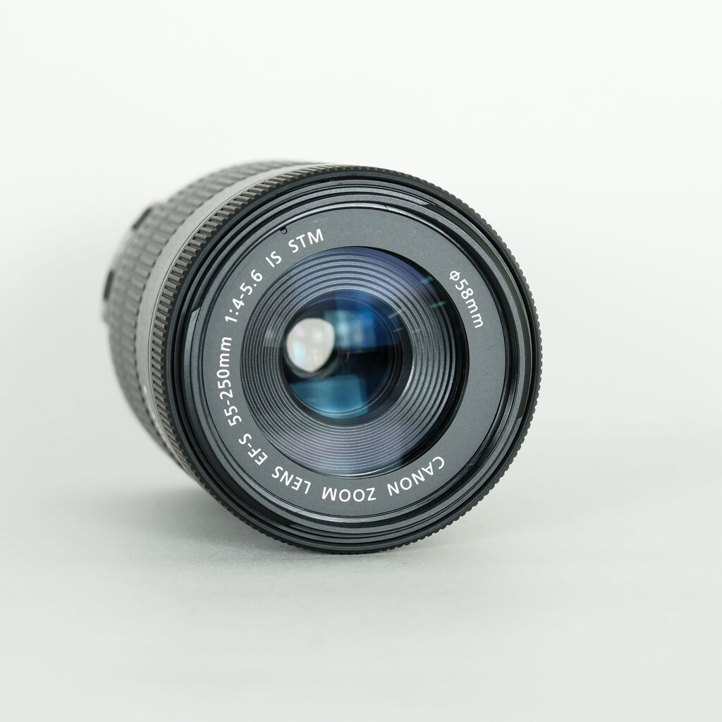 Canon EF-S55-250mm F4-5.6 IS STM