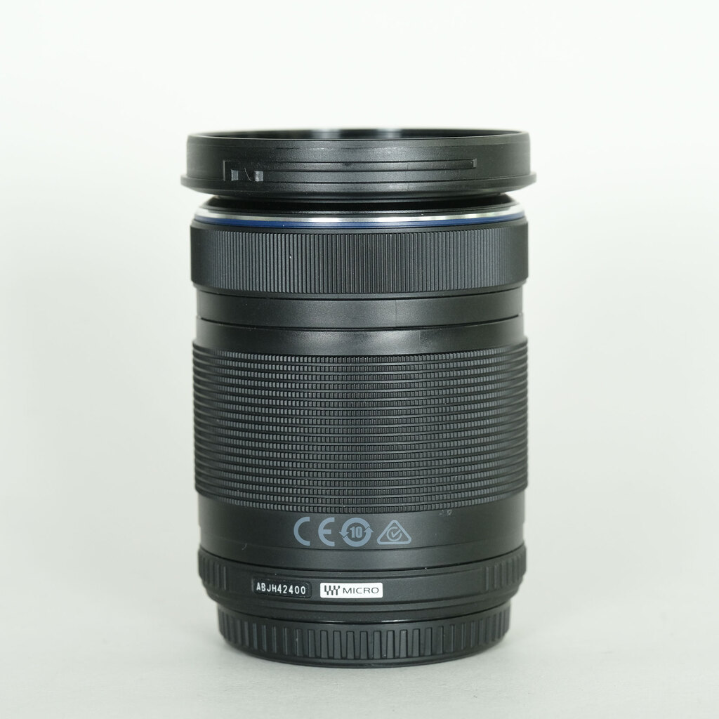 OLYMPUS M.ZUIKO DIGITAL ED 40-150mm F4.0-5.6 R OLYMPUS M.ZUIKO DIGITAL ED 40-150mm F4.0-5.6 R