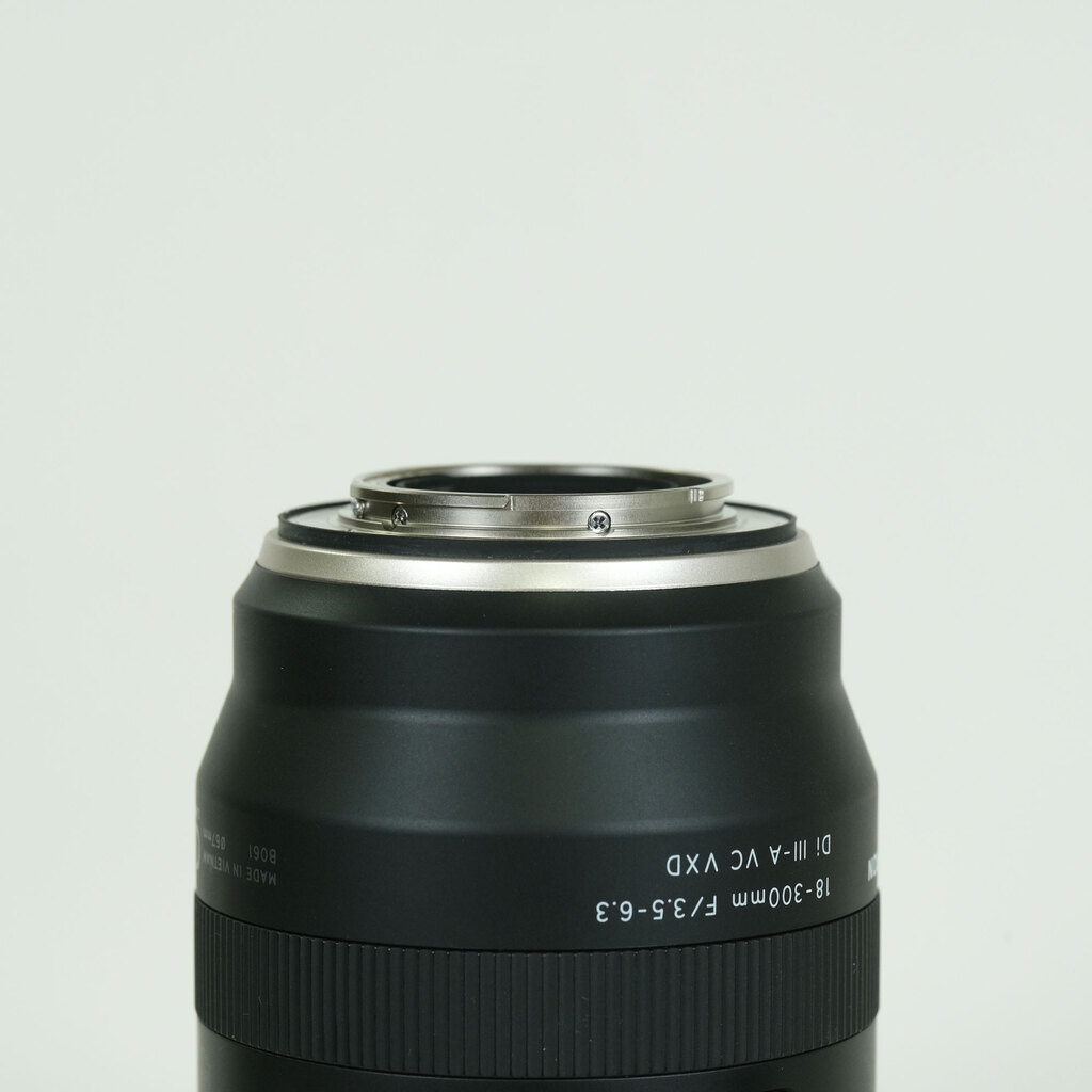 TAMRON 18-300mm F/3.5-6.3 Di III-A VC VXD (Model B061) [フジフイルムX用]