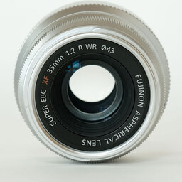 FUJIFILM XF35mmF2 R WR