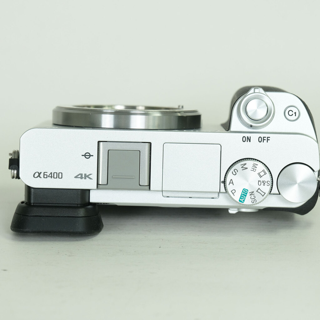 SONY α6400(ILCE-6400) SONY α6400(ILCE-6400)