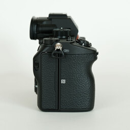 SONY α7 III（ILCE-7M3）