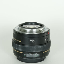 Canon EF50mm F1.4 USM Canon EF50mm F1.4 USM