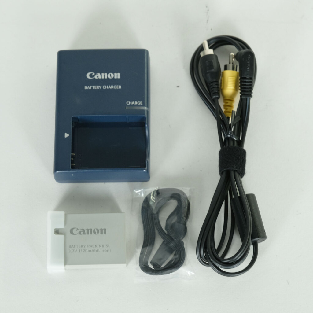 Canon IXY DIGITAL 910IS シルバー