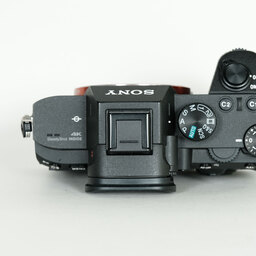 SONY α7 III(ILCE-7M3) SONY α7 III(ILCE-7M3)