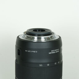 Canon EF-S18-135mm F3.5-5.6 IS USM