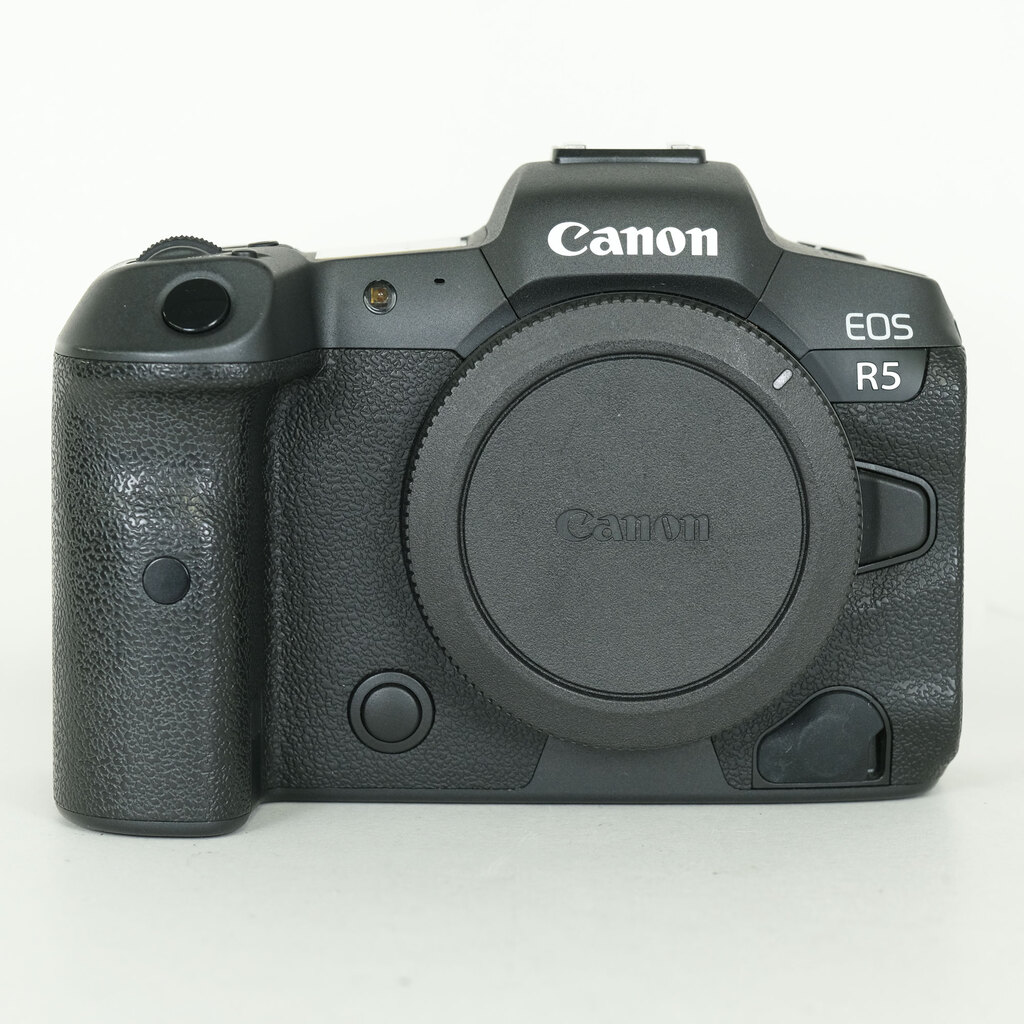 Canon EOS R5