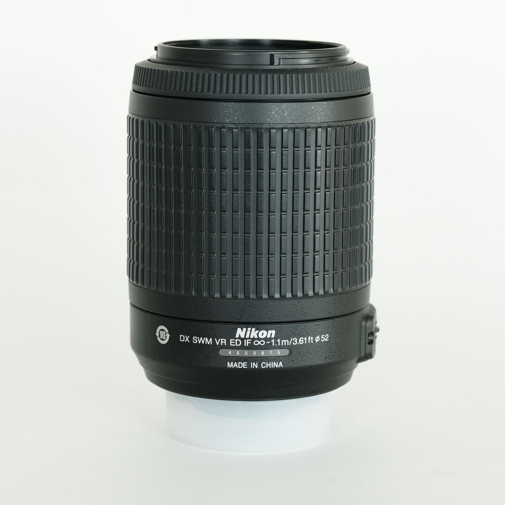 Nikon AF-S DX VR Zoom-Nikkor 55-200mm F4-5.6G IF-ED