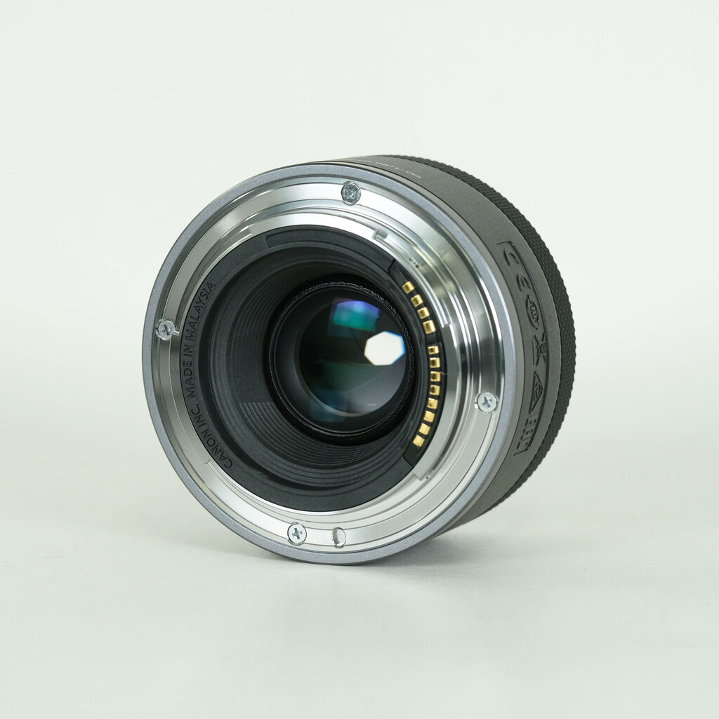 Canon RF50mm F1.8 STM