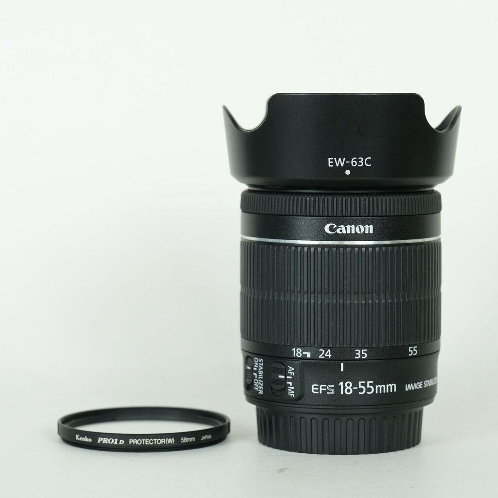 Canon EF-S 18-55mm レンズ （2本まとめ売り） Canon EF-S18-55mm F3.5-5.6 IS STMの出品 | ONE SCENE（ワンシーン）