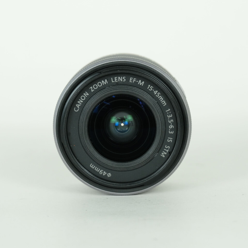 Canon EF-M15-45mm F3.5-6.3 IS STMの出品 | ONE SCENE（ワンシーン）