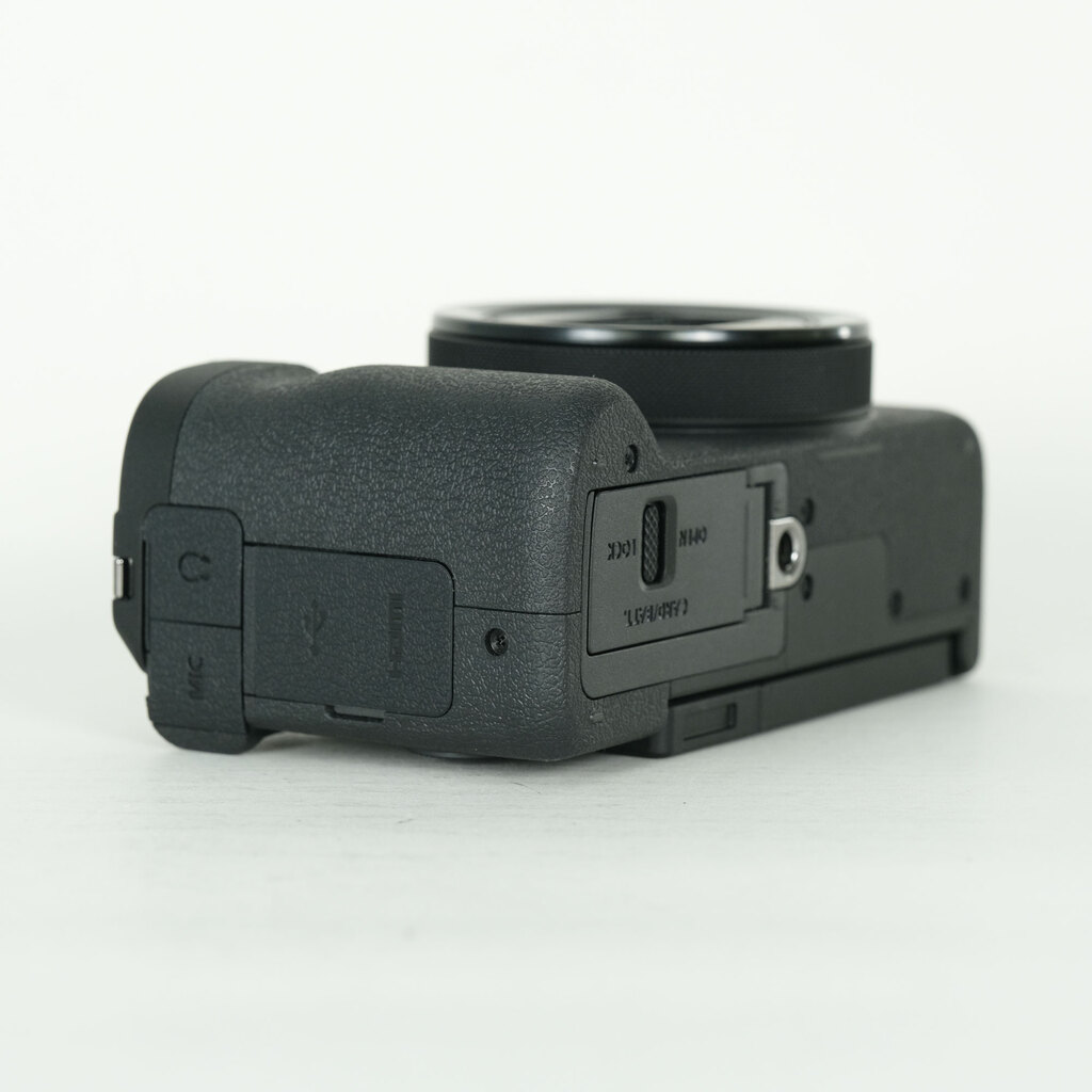 Canon PowerShot V1の出品 | ONE SCENE（ワンシーン）