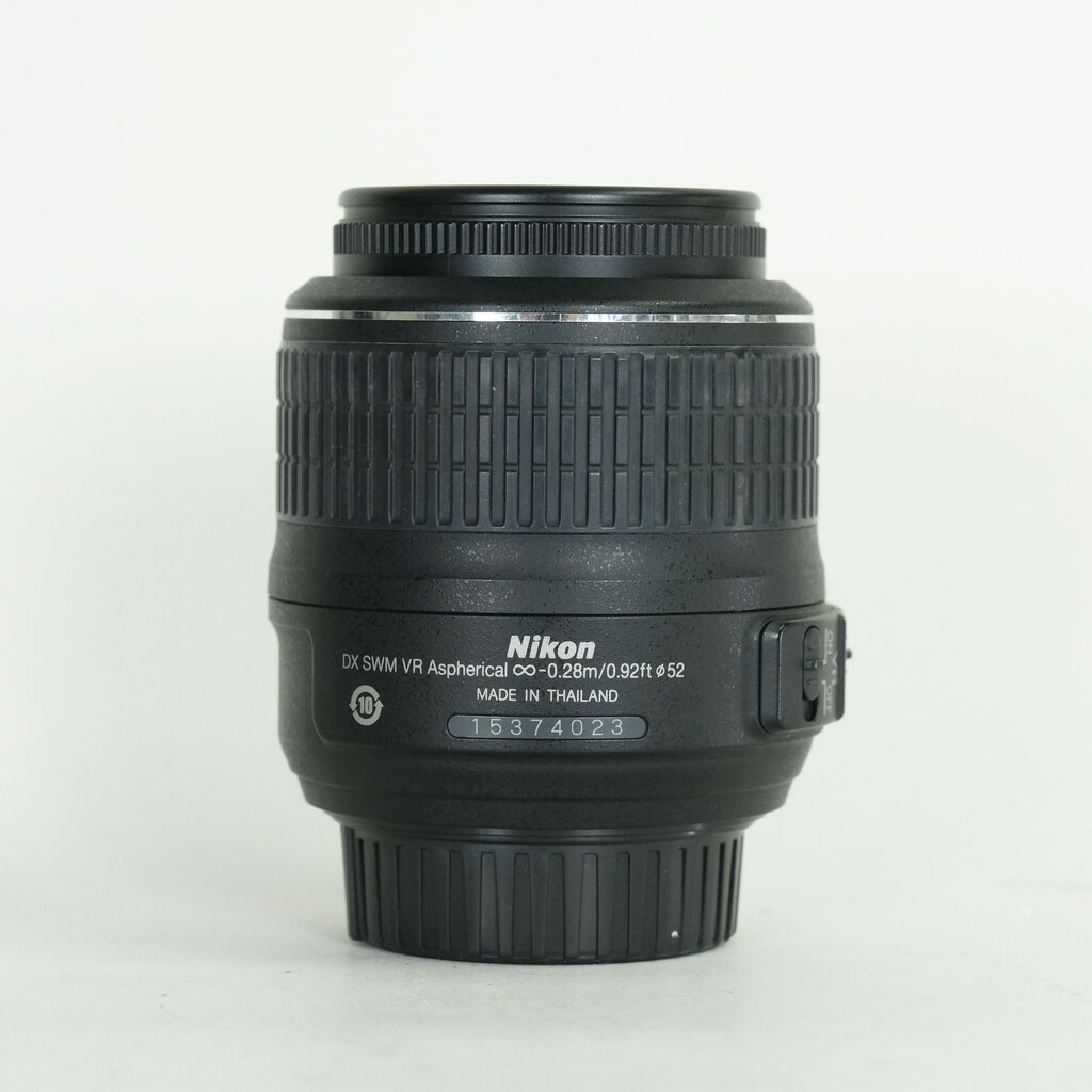 Nikon AF-S DX NIKKOR 18-55mm F3.5-5.6 G VR