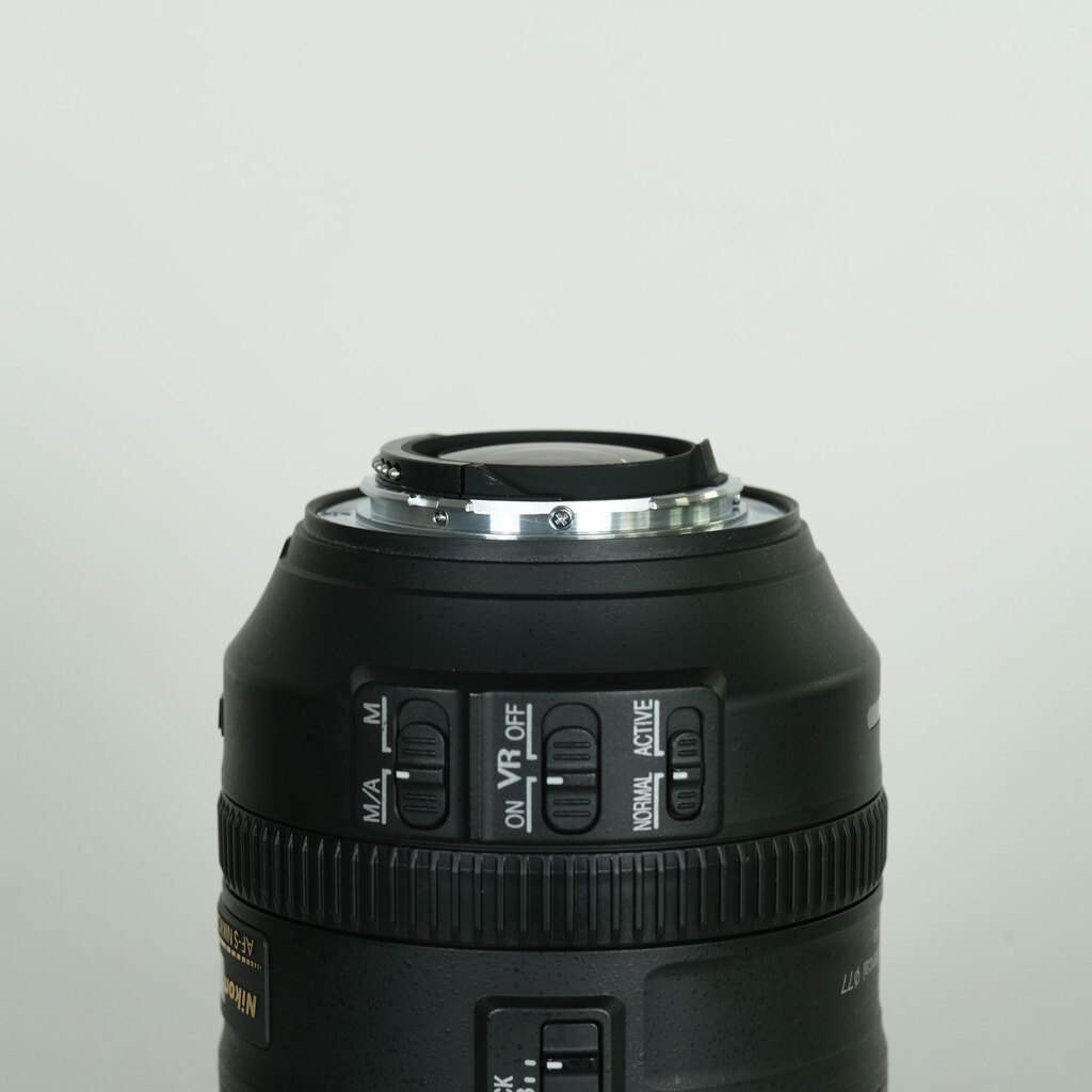 Nikon AF-S NIKKOR 28-300mm f/3.5-5.6G ED VR