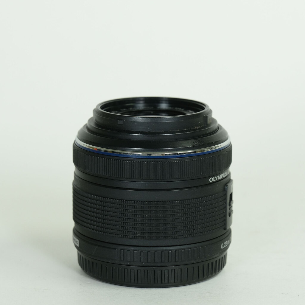 OLYMPUS M.ZUIKO DIGITAL 14-42mm F3.5-5.6IIR ブラック
