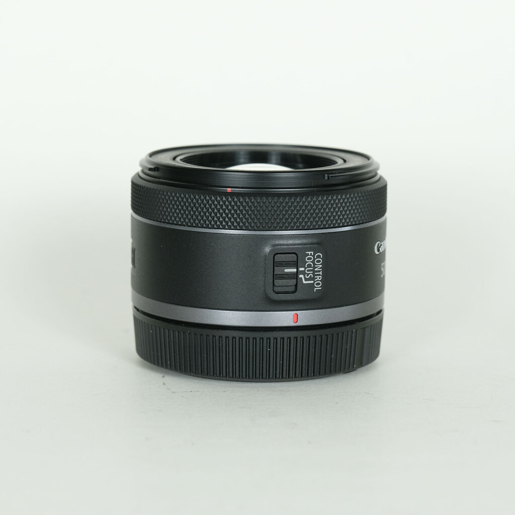 Canon RF50mm F1.8 STM