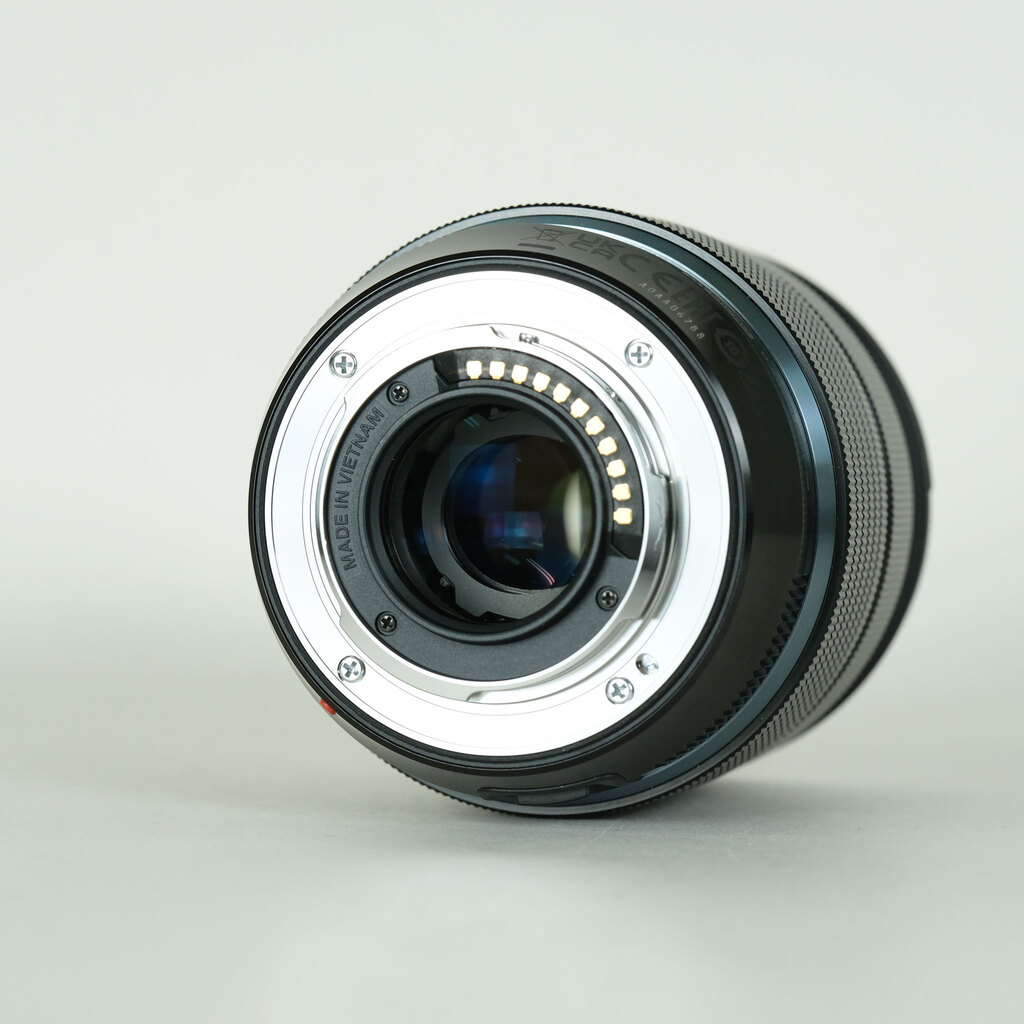 OLYMPUS M.ZUIKO DIGITAL ED 12-40mm F2.8 PRO II