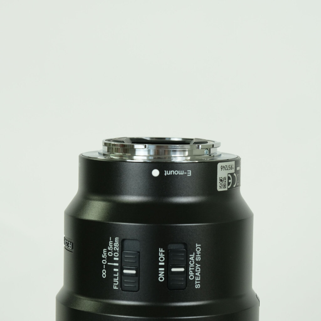 SONY FE 90mm F2.8 Macro G OSS SEL90M28G