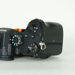 SONY α7R III(ILCE-7RM3) SONY α7R III(ILCE-7RM3)