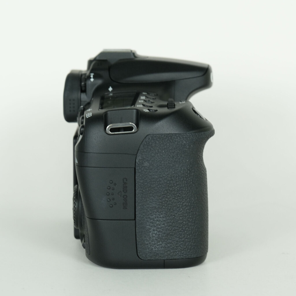 Canon EOS 70D Canon EOS 70D