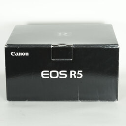 Canon EOS R5