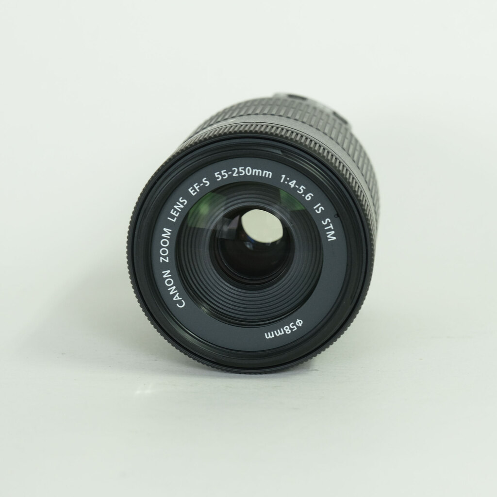 Canon EF-S55-250mm F4-5.6 IS STM Canon EF-S55-250mm F4-5.6 IS STM