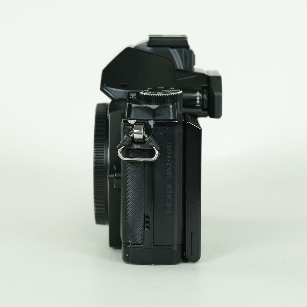 OLYMPUS OM-D E-M5 ボディ ブラック