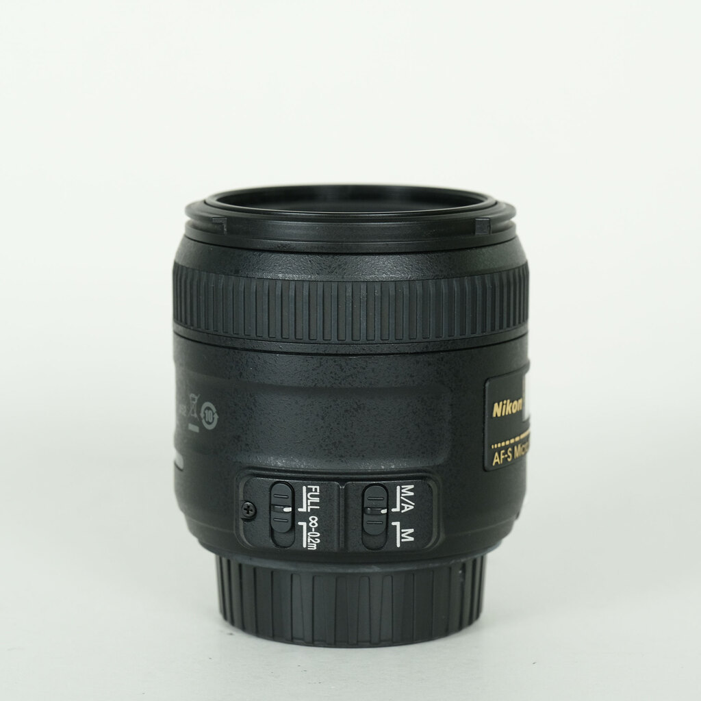 Nikon AF-S DX Micro NIKKOR 40mm f/2.8Gの出品 | ONE SCENE（ワンシーン）