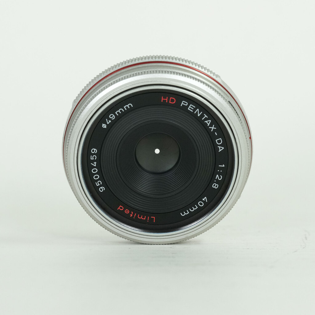 PENTAX HD DA40mm F2.8 Limited シルバー PENTAX HD DA40mm F2.8 Limited シルバー