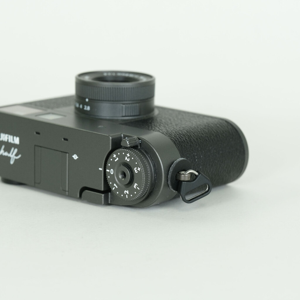 FUJIFILM X half X-HF1 FUJIFILM X half X-HF1