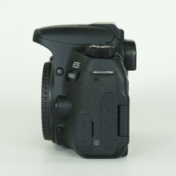 Canon EOS 9000D Canon EOS 9000D