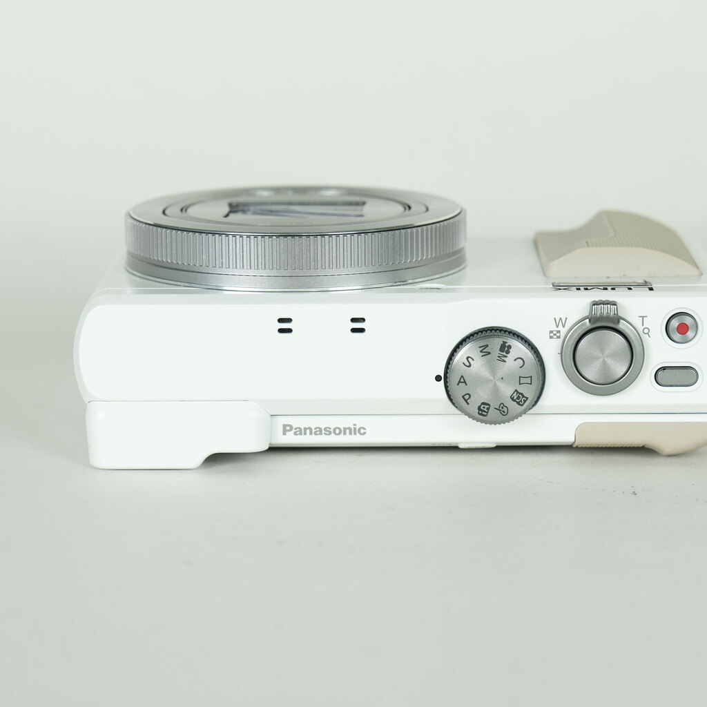 Panasonic LUMIX DMC-TZ85 ホワイトの出品 | ONE SCENE（ワンシーン）