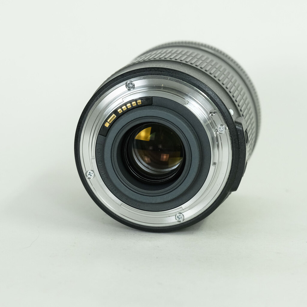 Canon EF-S18-135mm F3.5-5.6 IS STM