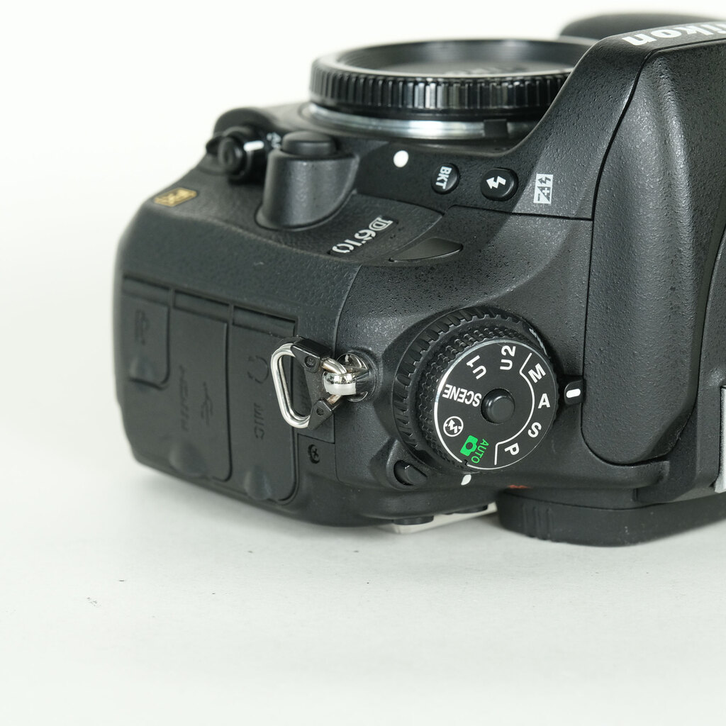 Nikon D610の出品 | ONE SCENE（ワンシーン）