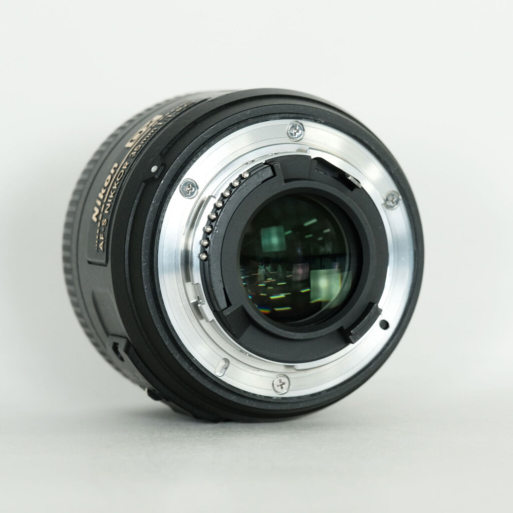 Nikon AF-S DX NIKKOR 35mm f/1.8G